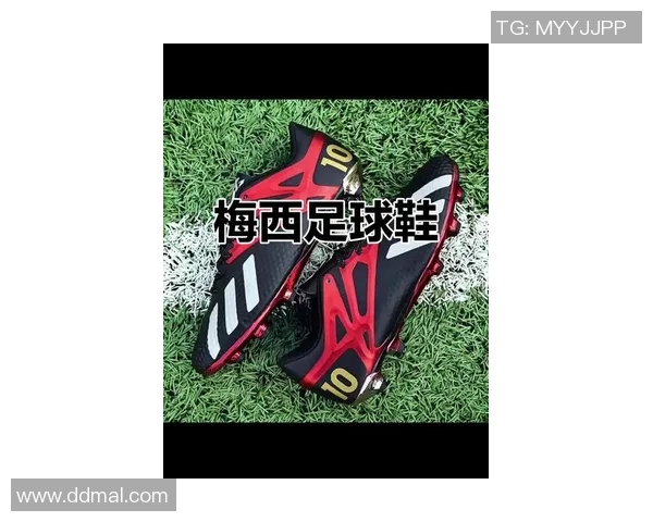 各大足球球星专属战靴价格曝光梅西C罗等鞋款价值惊人