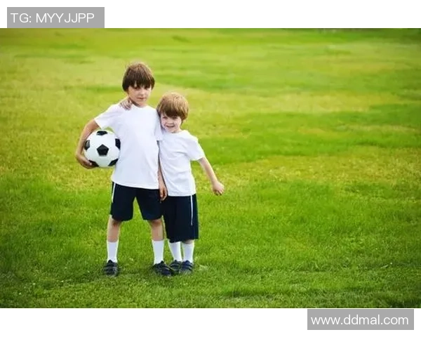 春熙路足球球星：从街头到绿茵场的传奇崛起与辉煌历程